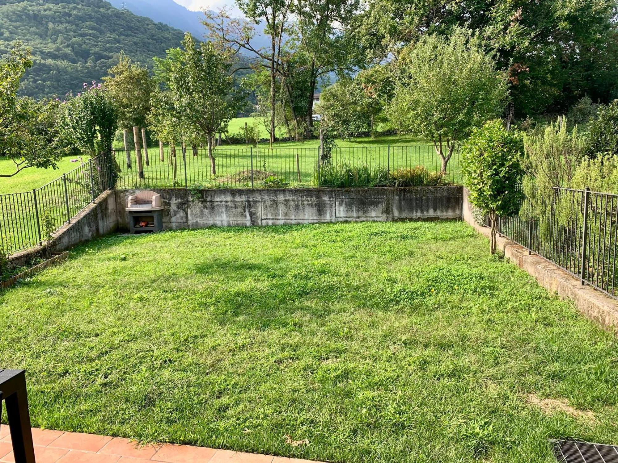Villa Strawberry House Colico Exterior foto